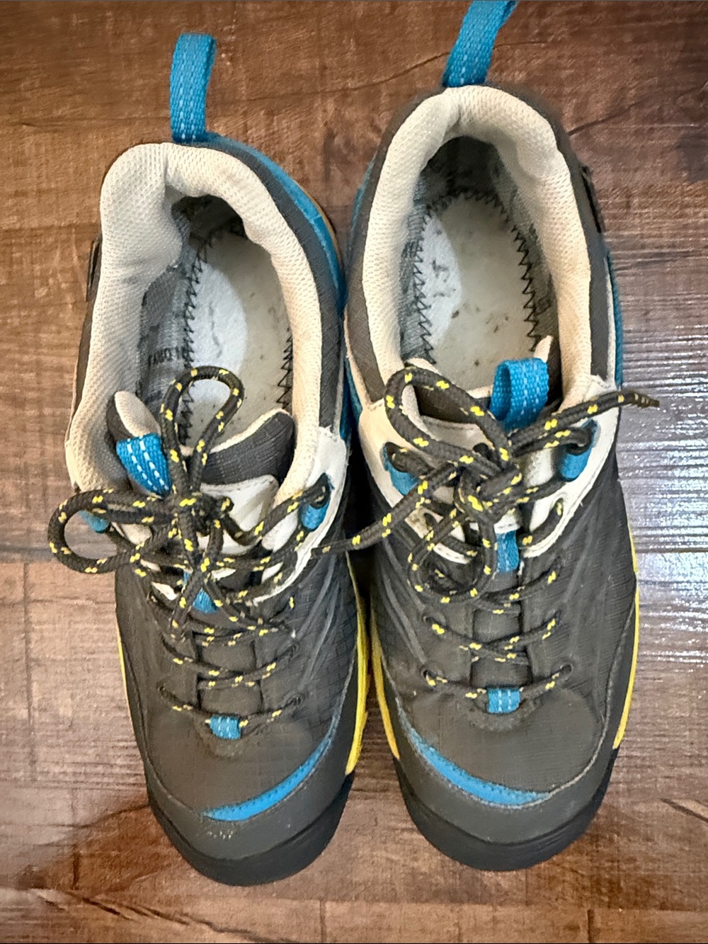 Keen woman’s Gray, Blue and Yellow Trail Sneakers
